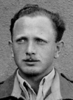 תמונת דנציגר יעקב-יצחק ז"ל